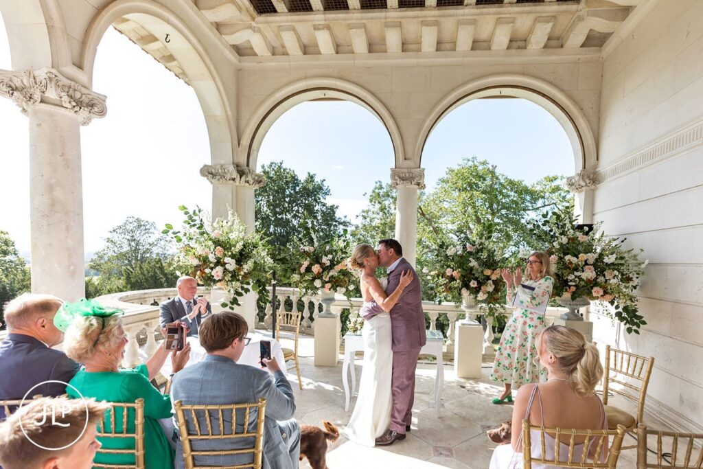 outdoor wedding ceremony at Cliveden Pavilion