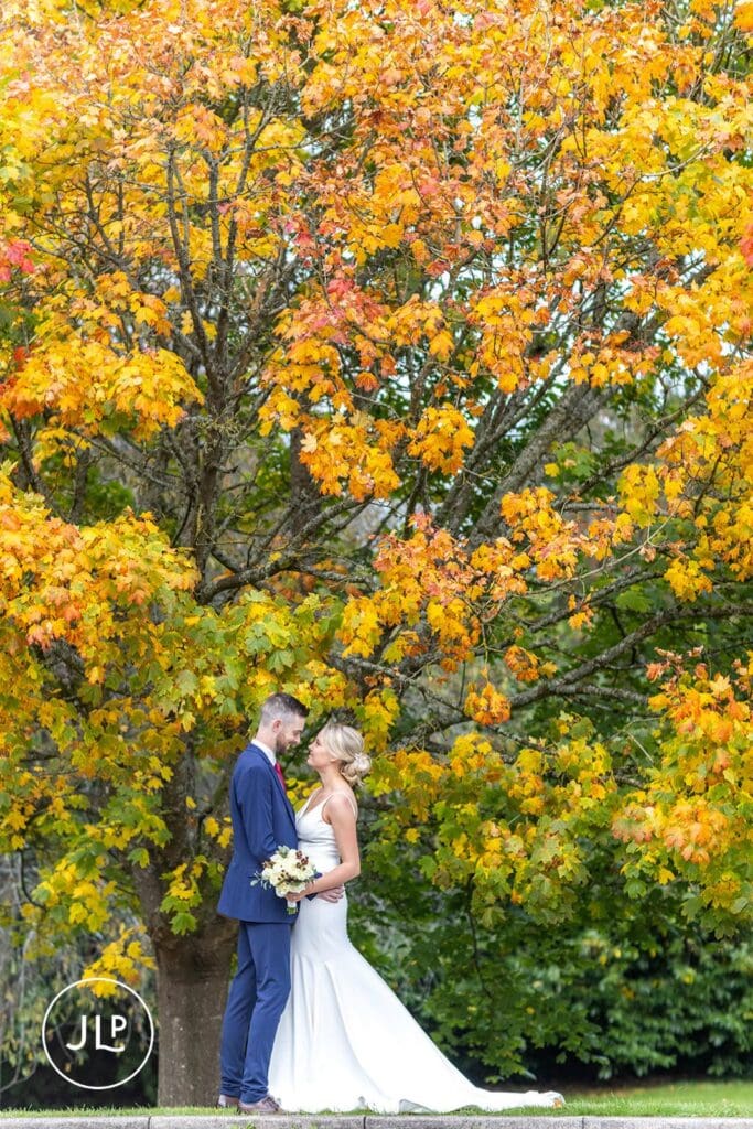 Natural wedding photography at Hartsfield Manor