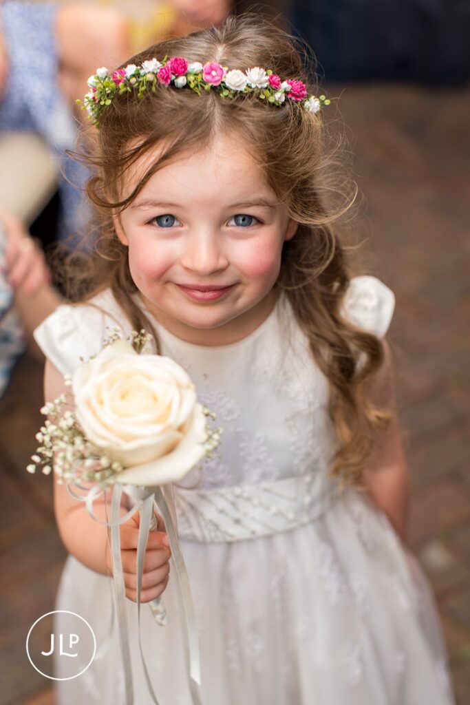 natural wedding photography UK